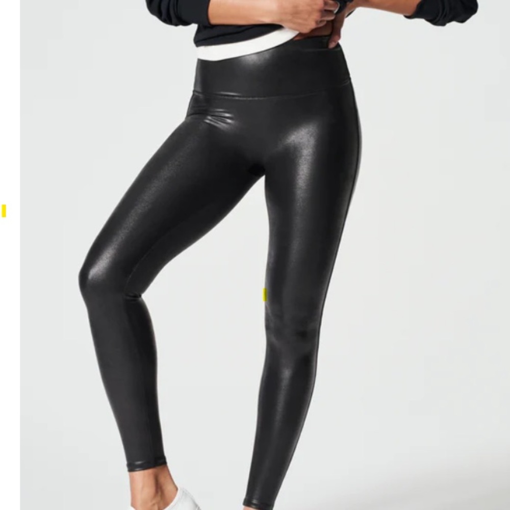 SPANX Shiny Black Women's Leggings